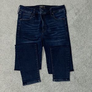 Abercrombie High Rise Super Skinny jeans
